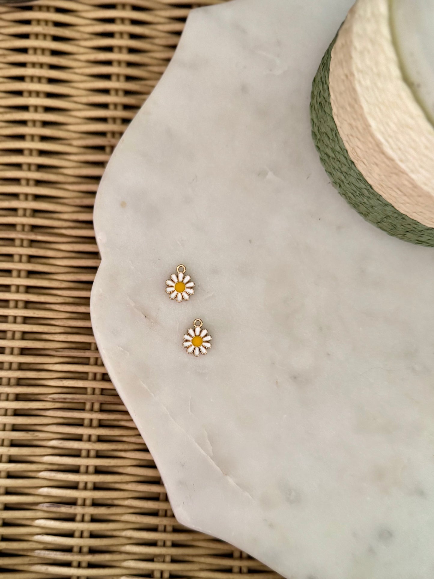 Daisy Charm